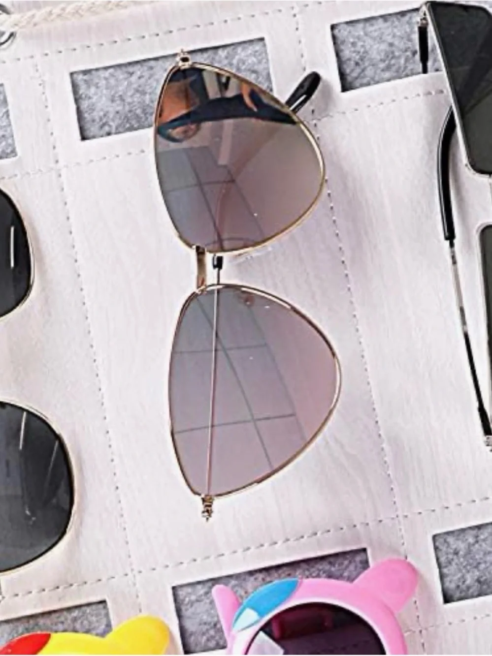 Hanging Sunglass Organizer - Pocket Storage for 15 Sunglasses